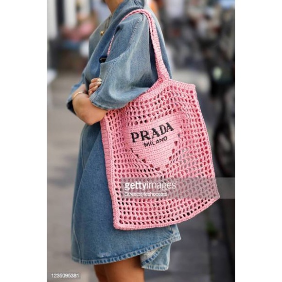 Prada Raffia Pink Tote Bag - Picture 6 of 16